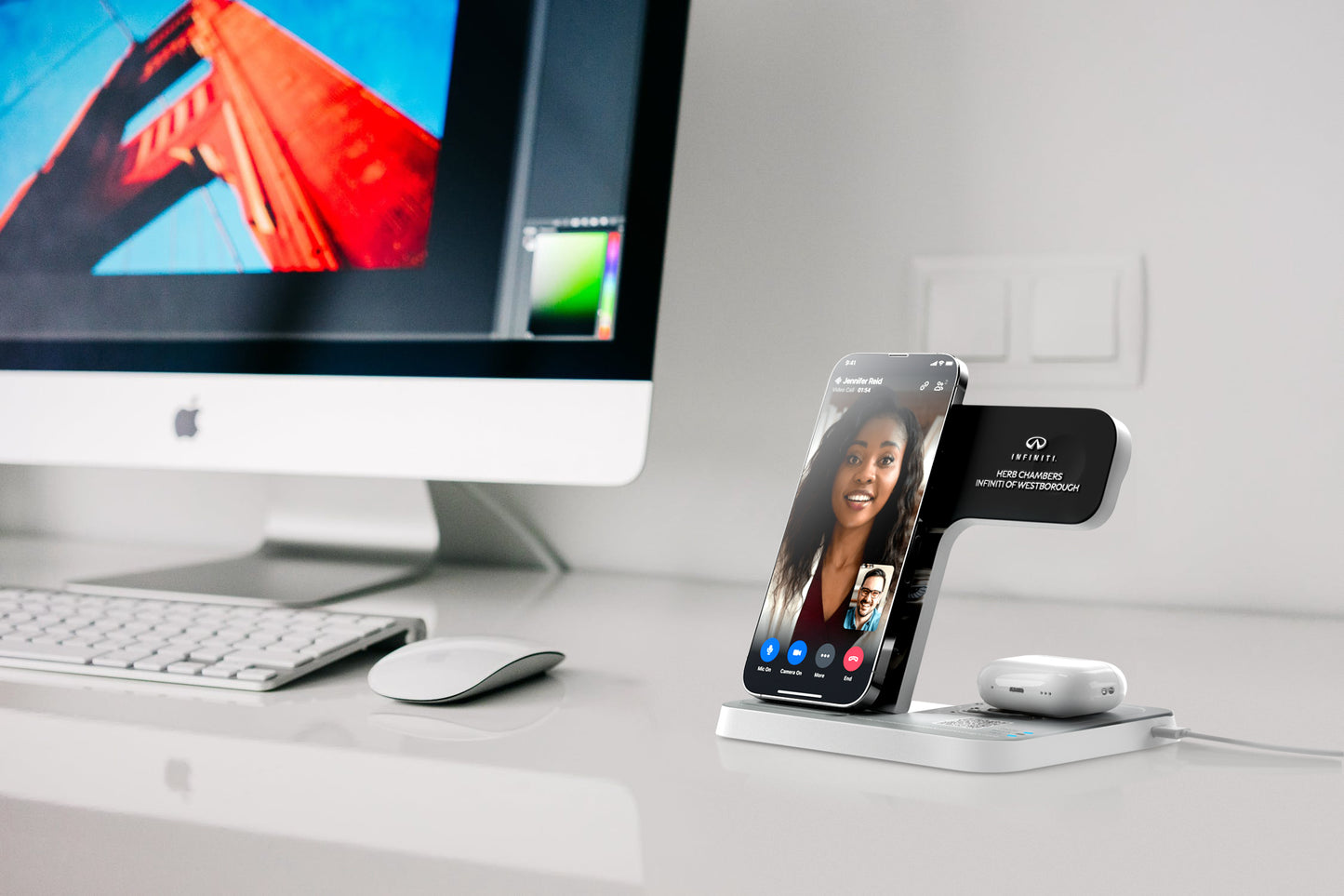 Wireless Charging Station Customized with Photo | Make The Great Gift!